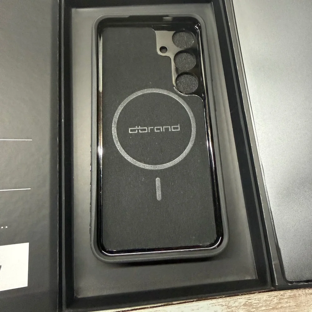 dbrand Grip Case Samsung Galaxy S24 MagSafe Black Alpine Skin New Open Box